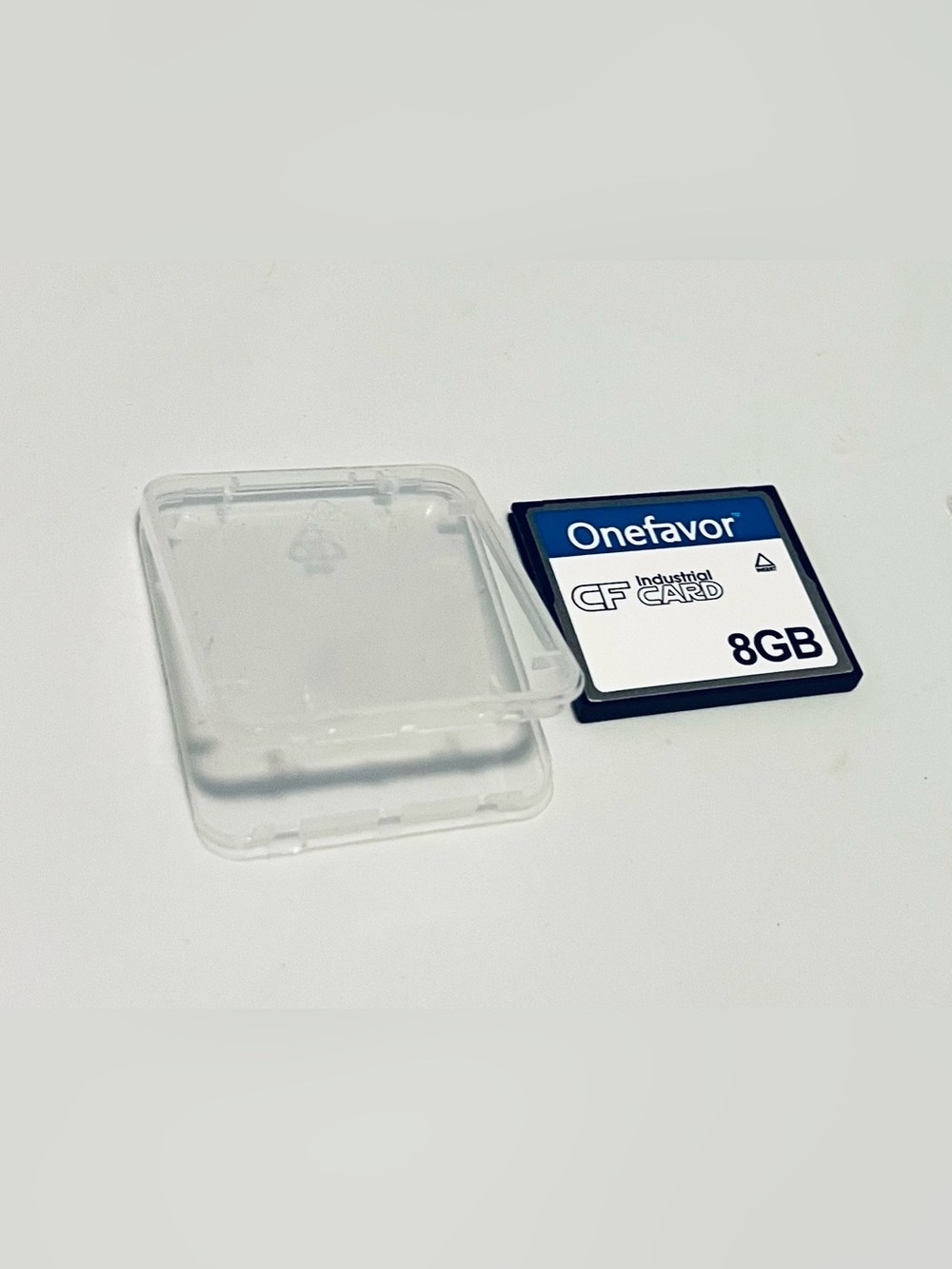 CF Industrial Card 8GB CompactFlash Memory Card With Case in Conditions New